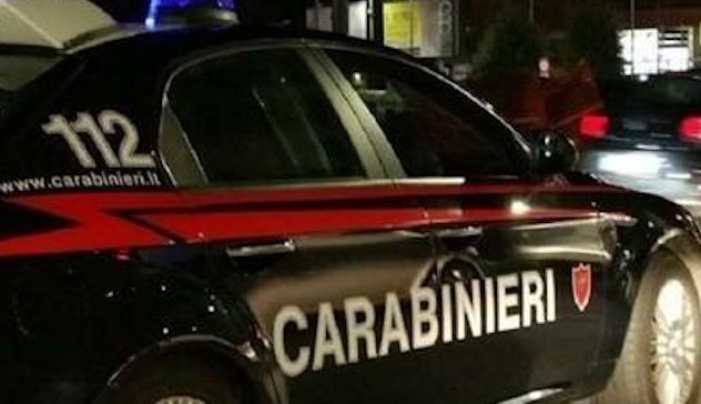 Palermo: sfuggito a cattura dopo sparatoria, arrestato durante pranzo di Pasqua in famiglia