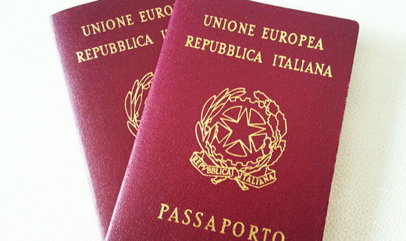Poste, da luglio servizio passaporti in tutti gli uffici postali d'Italia