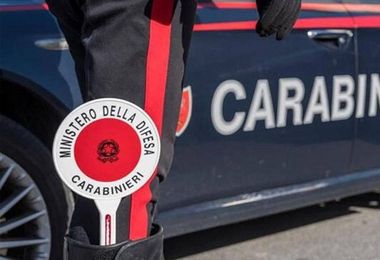 Sassari: ragazzo tenta il suicidio in ospedale, salvato dai Carabinieri