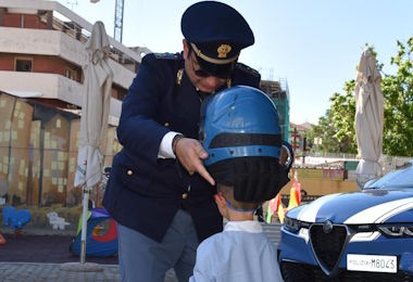 Alghero, la Polizia incontra i piccoli alunni della scuola dell’Infanzia