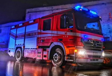 Esplosione e crollo di una palazzina a Terni, soccorsa una donna