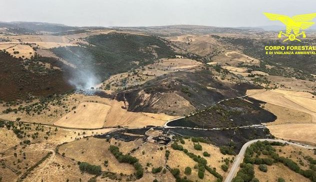 Oggi 15 incendi in Sardegna. Mezzi aerei a Orroli