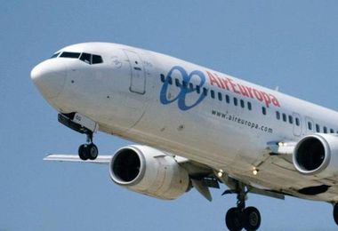 Turbolenze su un volo Air Europa, 30 passeggeri feriti