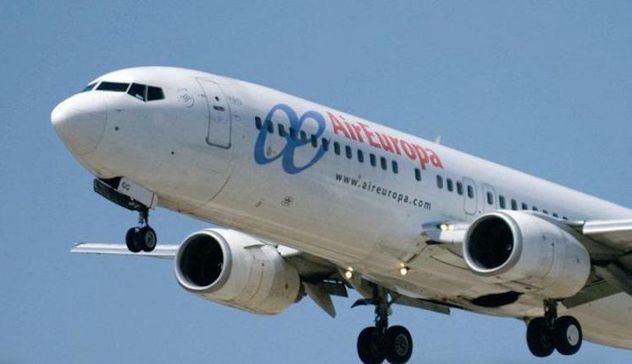 Turbolenze su un volo Air Europa, 30 passeggeri feriti
