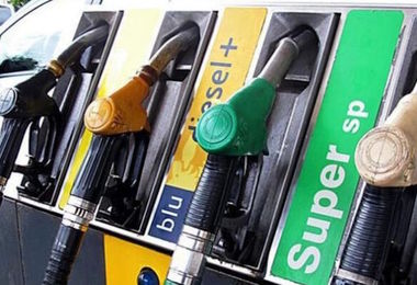 Carburanti: salgono ancora i prezzi alla pompa