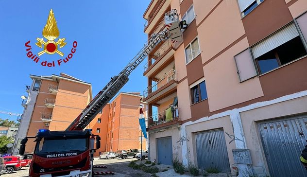 Fuga di gas nel centro di Nuoro: palazzina evacuata