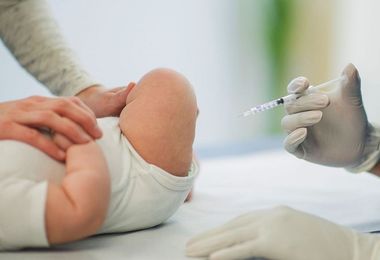 Emendamento Lega: via l’obbligo vaccinale per i minori