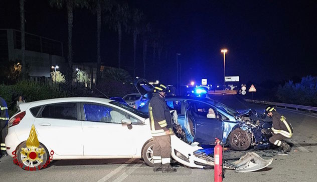 Olbia, violento scontro sulla 125: quattro persone in ospedale