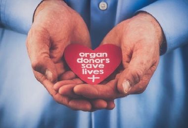 Donando gli organi salva la vita di un uomo che aveva solo 48 ore