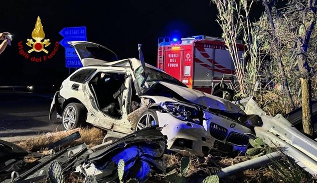 Schianto fra auto a Elmas: sei persone coinvolte