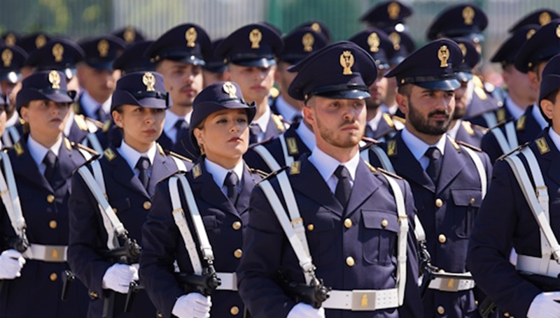 Polizia. Concorso pubblico per l’assunzione di 1306 allievi agenti