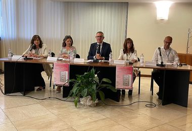 Donne in carcere. Comandini alla presentazione del libro “Oltre” 