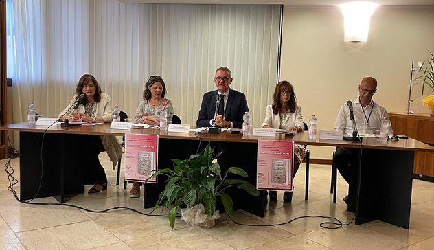 Donne in carcere. Comandini alla presentazione del libro “Oltre” 