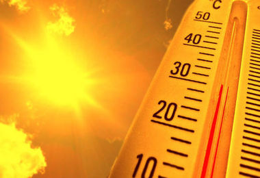 Il caldo non dà tregua, in arrivo le notti “tropicali”: minime di 29 gradi