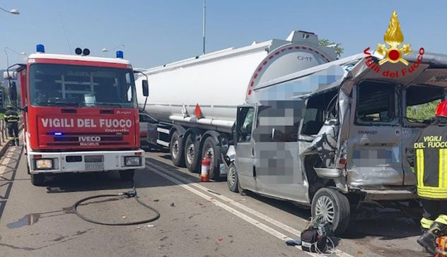 Incidente a Capoterra, maxi tamponamento sulla 195: 2 bimbi in ospedale 