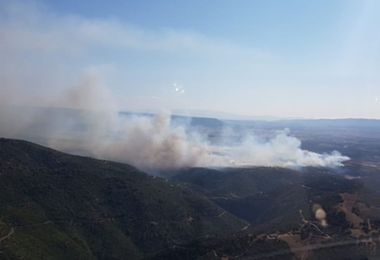 Altri dieci incendi in Sardegna: Canadair e Super Puma a Iglesias