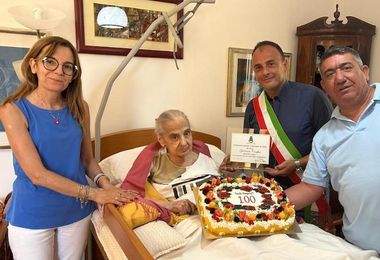 Osilo festeggia il traguardo dei 100 anni di Giovanna Campus