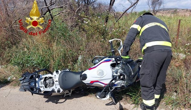 Scontro auto-moto a Posada: grave il padre di Salvatore Sirigu