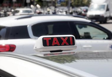 Bando taxi, dalla Regione un milione e mezzo di euro