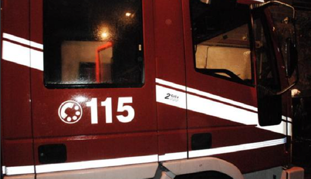 Emporio cinese in fiamme a Milano: tre morti, forse incendio doloso