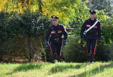 Armi nascoste in un terreno a Iglesias, c'è un arresto