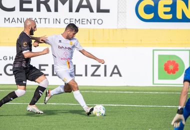 Eccellenza: per l'Alghero il primo pareggio stagionale, 1-1 contro il Li Punti