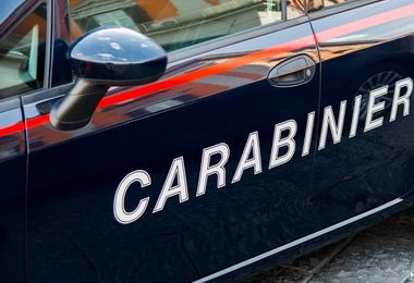 Olbia. Spinge e sputa addosso ai Carabinieri: arrestato