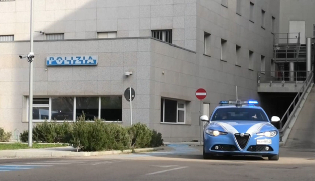 Sassari. Polizia in azione durante l'estate, controlli e un arresto