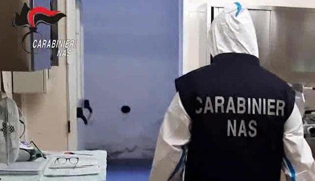 Olbia. Cibi mal conservati, 20 chili di carne sequestrati dai carabinieri del Nas