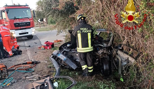 Schianto frontale sulla Alghero-Olmedo, due feriti gravi