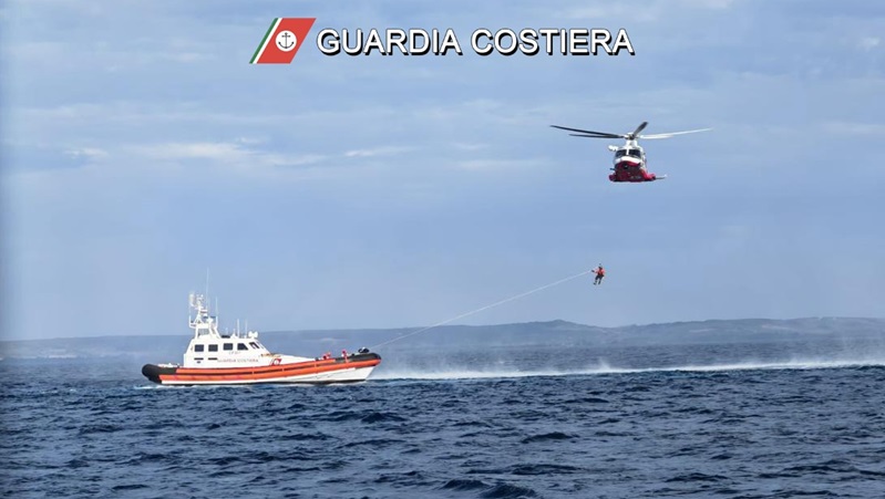 Stintino. Turisti giapponesi salvati al largo dell'Isola Piana 