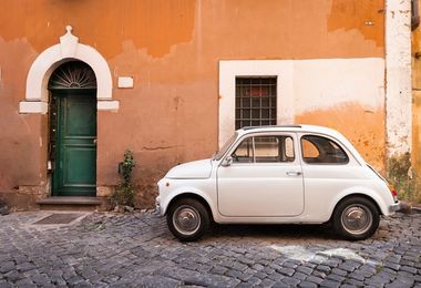 Auto: in Sardegna l’età media è di 13 anni e 1 mese