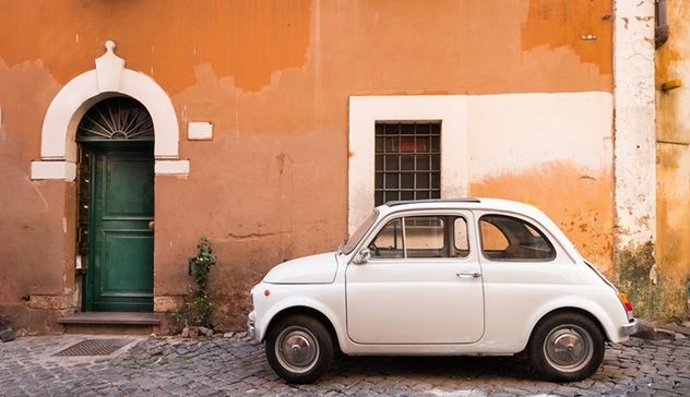 Auto: in Sardegna l’età media è di 13 anni e 1 mese